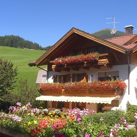 Appartements Haus Bachmann San Candido Extérieur photo