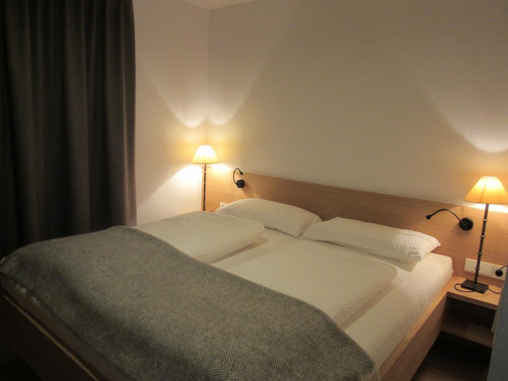 Appartements Haus Bachmann San Candido Extérieur photo